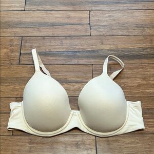 Soma Embraceable Perfect Coverage Bra Nude Size 40C Cream